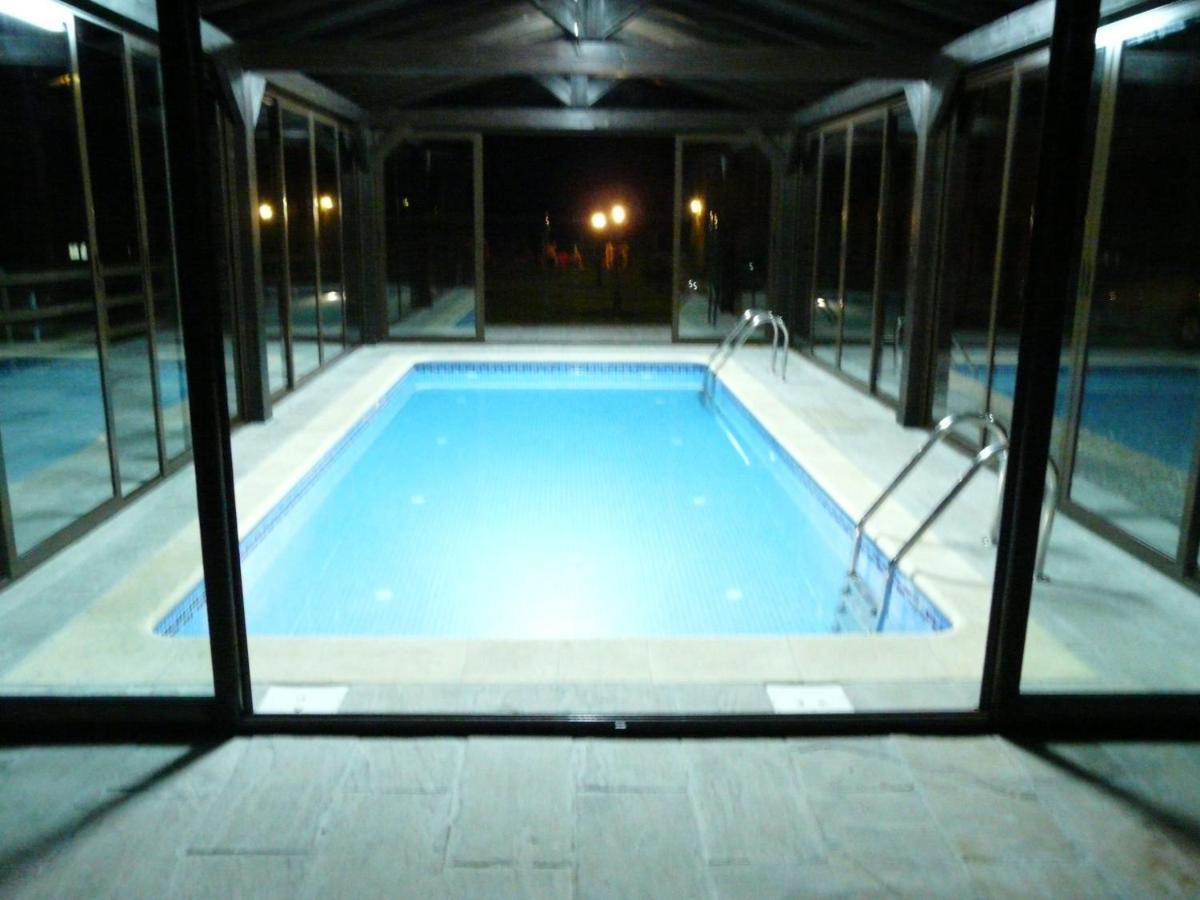 Apartamentos El Castaneu Corao Dış mekan fotoğraf