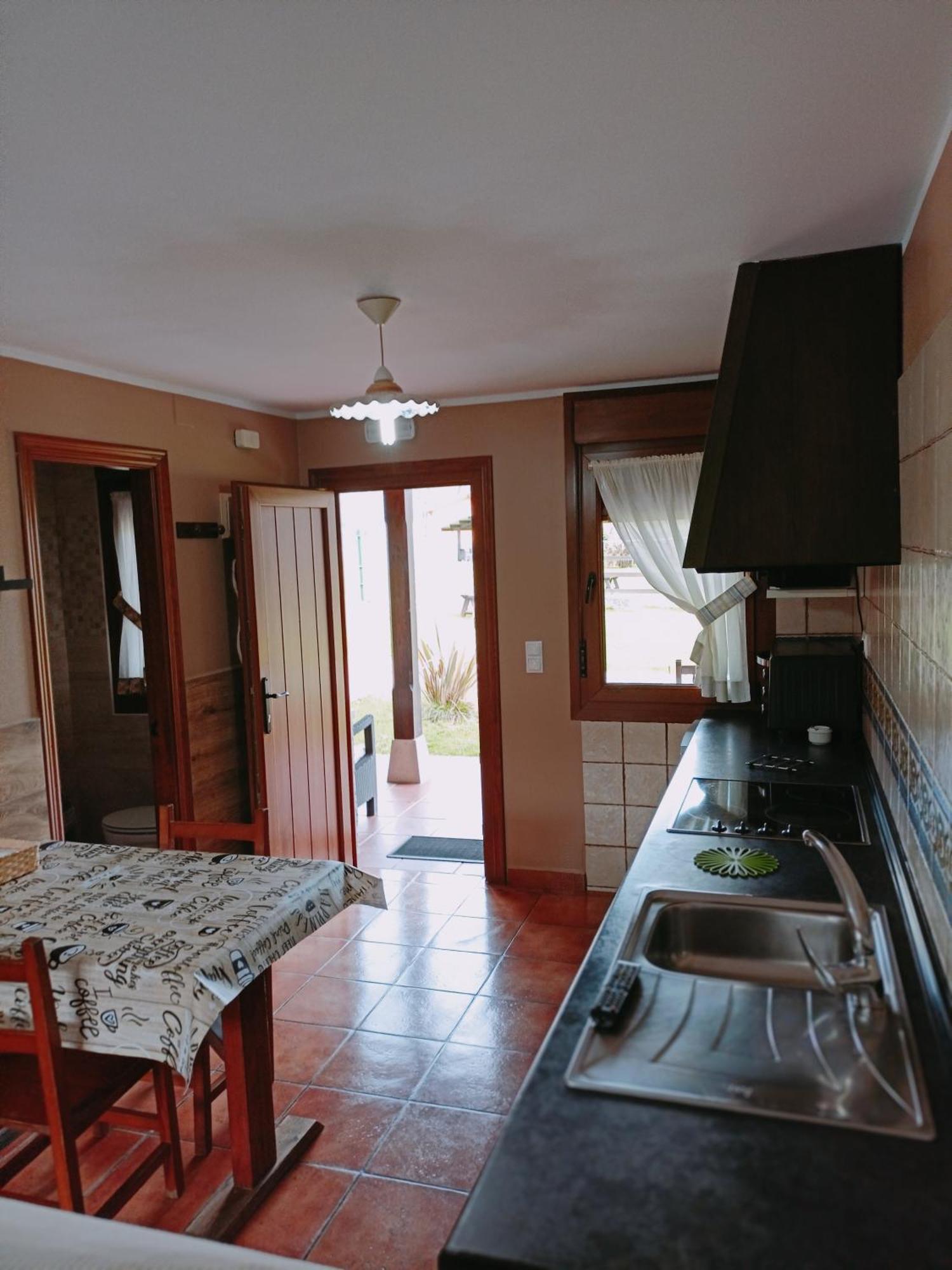 Apartamentos El Castaneu Corao Dış mekan fotoğraf